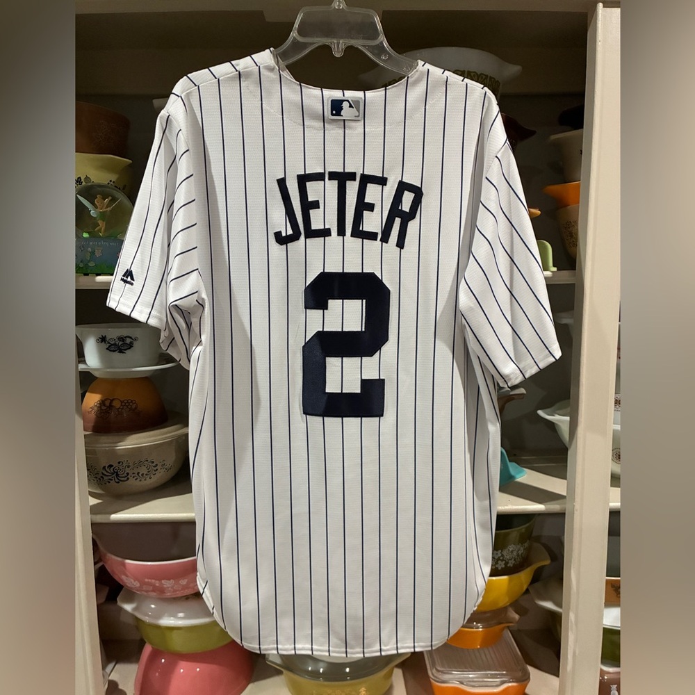 Majestic New York Yankees Derek Jeter #2 Cool Base Jersey - Size Large